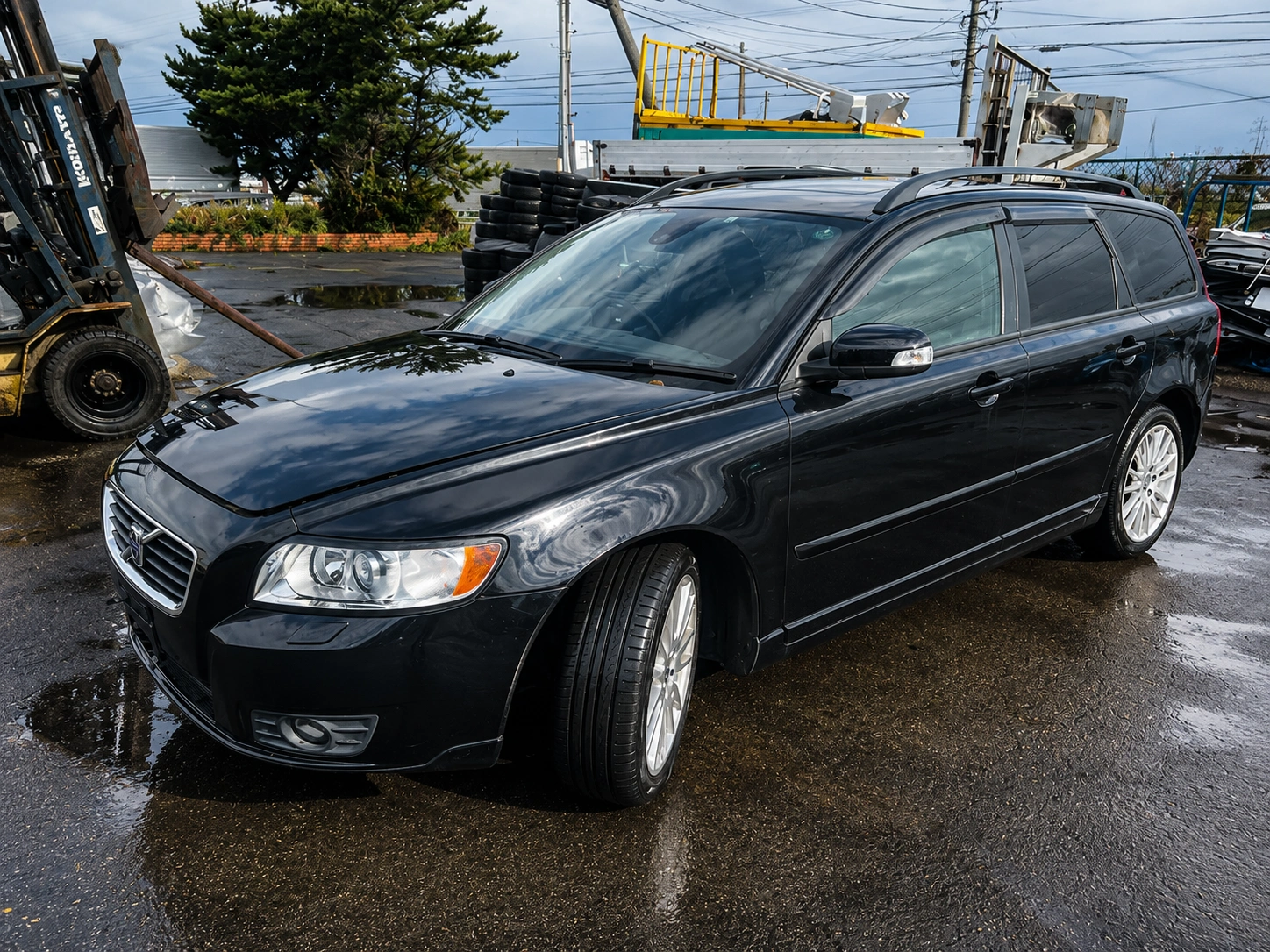 Замена топливной форсунки Volvo V50 (2012) в Кобрине | ДрайвПолюс